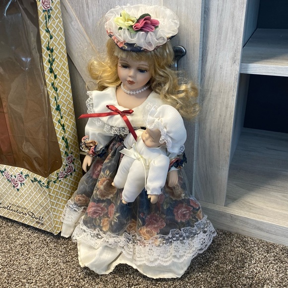 Crowne Fine Porcelain Doll Victorian Madame Doll 19" with Pearls  Dress Baby - Picture 6 of 11